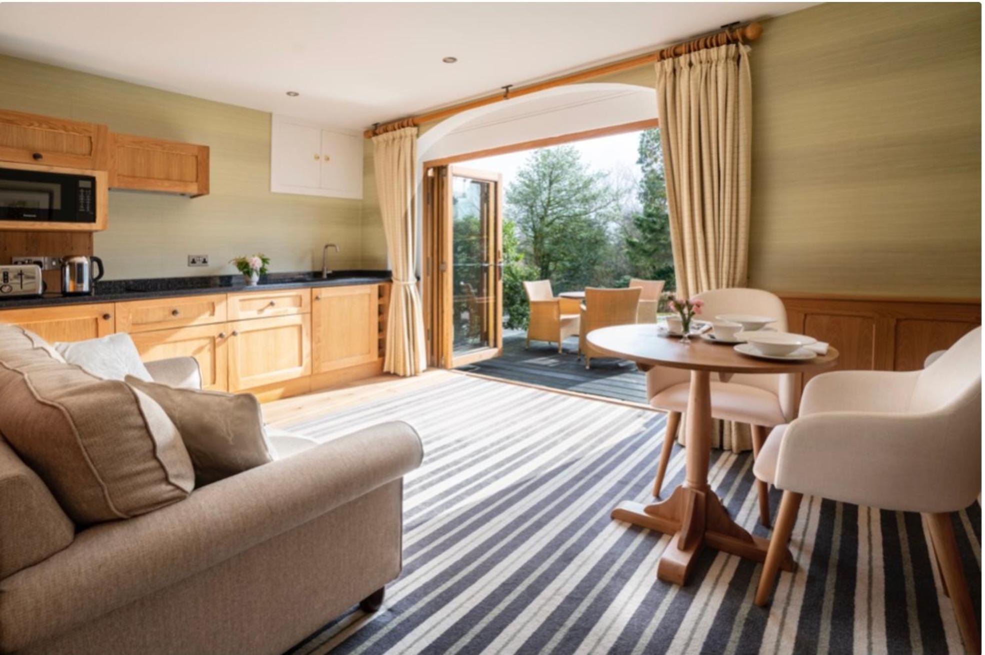 Yewfield Self Catering Apartments Hawkshead Exterior photo